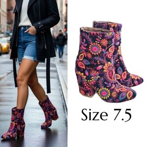 naughty monkey Floral Embroidered Multicolor Velvet Ankle Boots